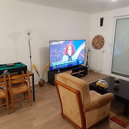 Bel Appartement Disponible Conflans-Sainte-Honorine Extérieur photo