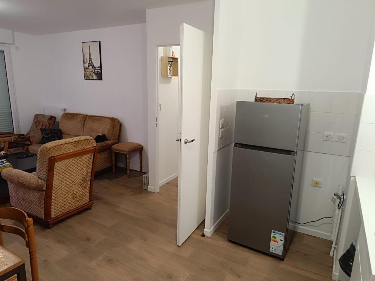 Bel Appartement Disponible Conflans-Sainte-Honorine Extérieur photo