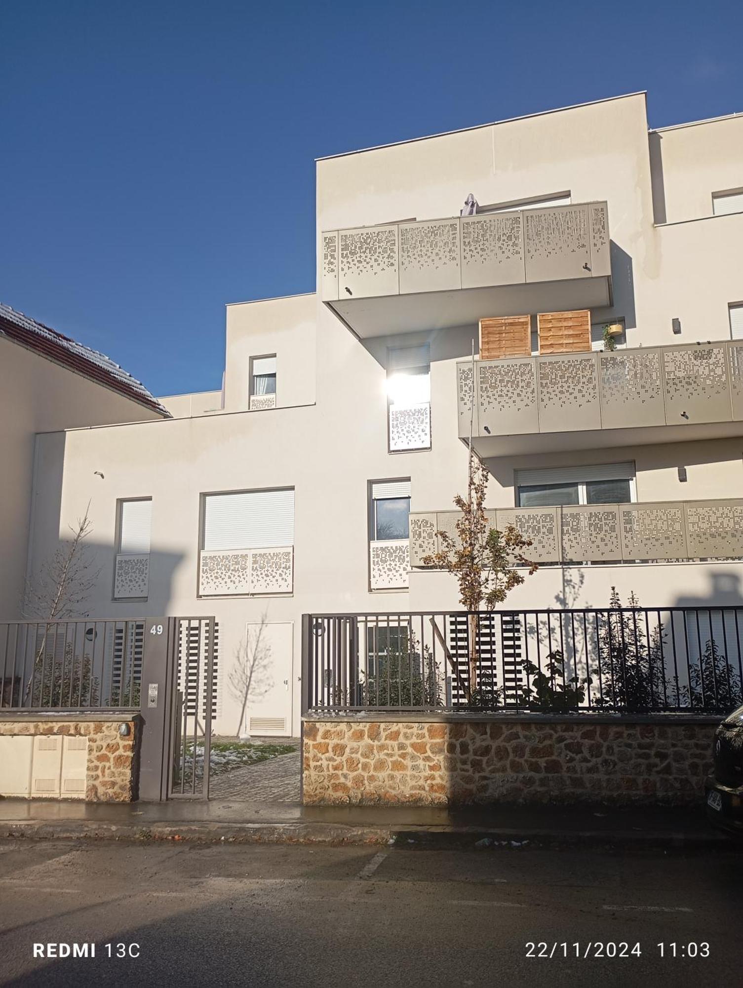 Bel Appartement Disponible Conflans-Sainte-Honorine Extérieur photo